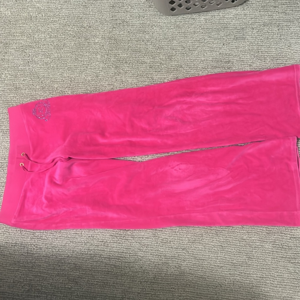Juicy Couture Pink Velour Track Pants size medium ( tag cut out)